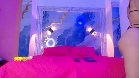 eleanor and celeste online show from November 11, 3:06 am