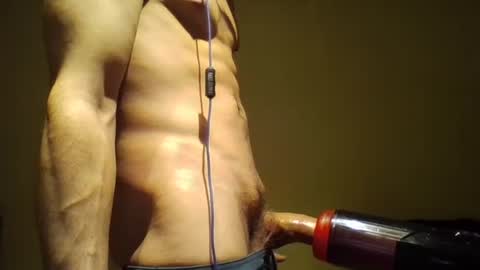 Snapshot of girlscumwithme33 chatting on March 6, 3:47 am girlscumwithme33 online show from March 6, 3:47 am