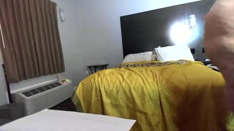 Girth online show from December 7, 5:59 am