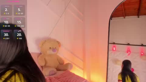 Snapshot of gisellepalmer_88 chatting on June 17, 6:31 pm GisellePalmer online show from June 17, 6:31 pm