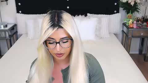 Giselle online show from March 20, 1:05 pm