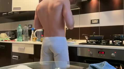 gitanoboy4 online show from December 1, 10:42 am