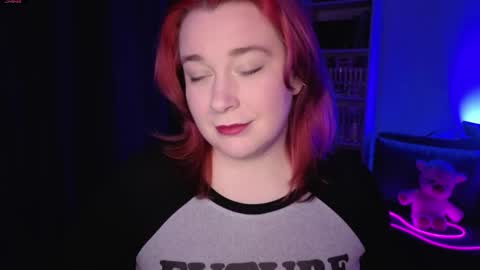 AlexaMillis online show from May 31, 9:16 pm