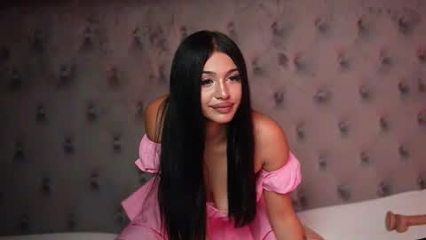 Snapshot of giuliasya chatting on September 29, 9:30 pm Giulia online show from September 29, 9:30 pm