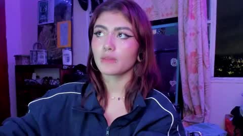 Giulietta online show from December 2, 3:58 am