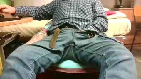 giulio__35 online show from March 1, 3:58 pm