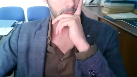 giuseppevai1 online show from October 23, 9:08 am