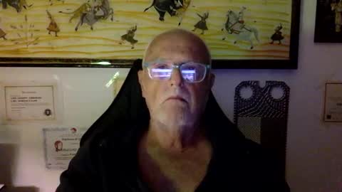 Snapshot of giutomma930394 chatting on May 9, 6:35 pm giutomma930394 online show from May 9, 6:35 pm