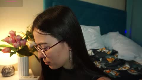 Snapshot of gizefto chatting on November 2, 2:52 pm Agness online show from November 2, 2:52 pm