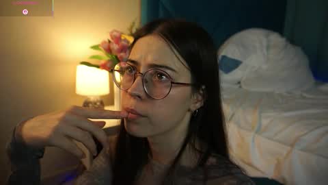 Snapshot of gizefto chatting on November 13, 2:05 pm Agness online show from November 13, 2:05 pm