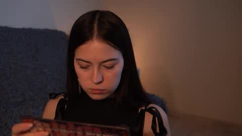 Snapshot of gizefto chatting on November 21, 1:32 pm Agness online show from November 21, 1:32 pm