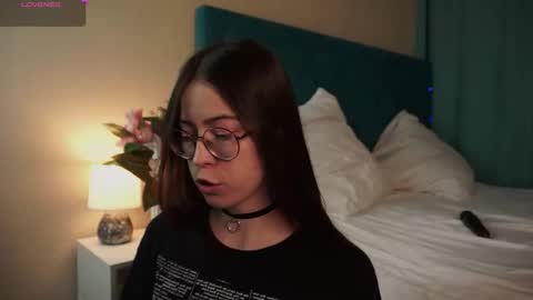 Snapshot of gizefto chatting on February 15, 2:25 pm Agness online show from February 15, 2:25 pm