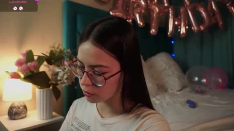 Snapshot of gizefto chatting on February 20, 3:01 pm Agness online show from February 20, 3:01 pm