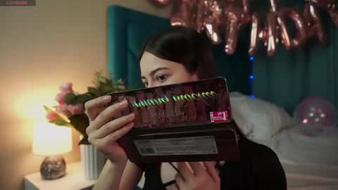 Snapshot of gizefto chatting on February 25, 2:59 pm Agness online show from February 25, 2:59 pm