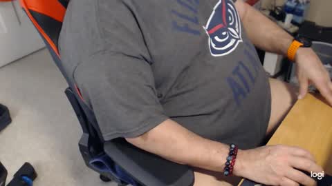 Snapshot of gizmo706 chatting on February 5, 4:33 pm gizmo706 online show from February 5, 4:33 pm