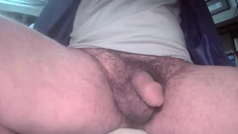 Snapshot of gjamminn chatting on December 28, 12:03 pm gjamminn online show from December 28, 12:03 pm