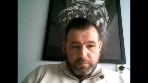 Snapshot of gjleeke chatting on February 7, 9:02 am guzz online show from February 7, 9:02 am