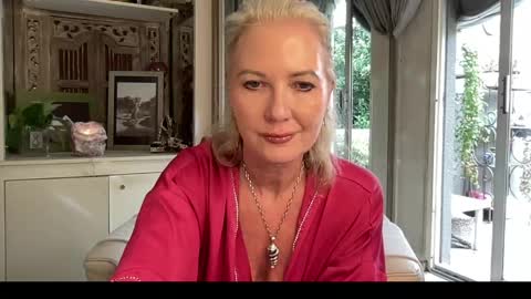 Gl1tter Barbie online show from April 15, 12:12 pm