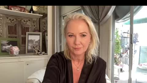 Gl1tter Barbie online show from May 24, 9:58 am
