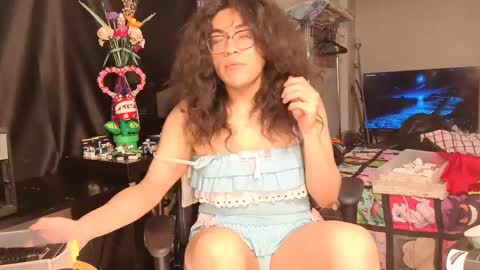 glaceon9 online show from February 9, 4:50 pm