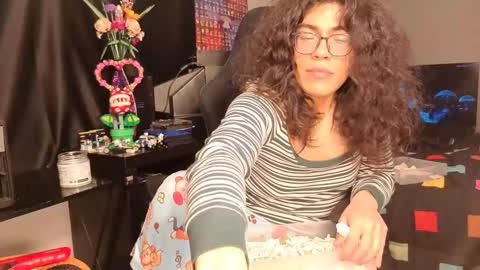 glaceon9 online show from February 11, 12:37 pm