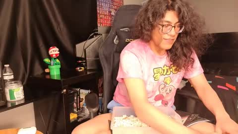 glaceon9 online show from February 12, 12:22 pm