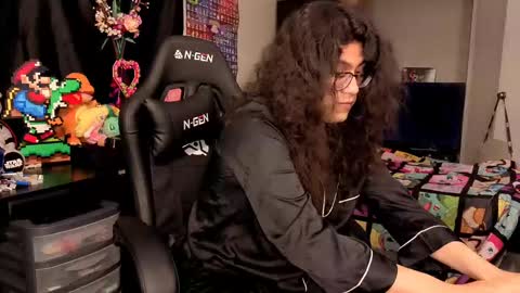 glaceon9 online show from September 26, 6:28 am