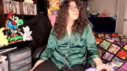 glaceon9 online show from March 20, 11:26 am