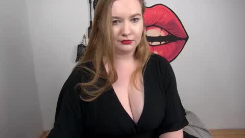 Nikki online show from December 18, 3:07 pm