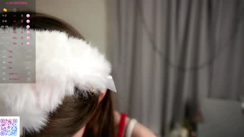 Sandra  online show from December 29, 3:57 pm