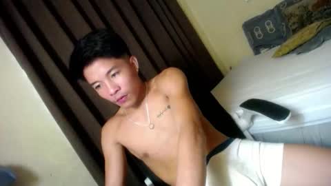 Snapshot of glenndou_daxs chatting on October 4, 10:30 pm glenndou_daxs online show from October 4, 10:30 pm