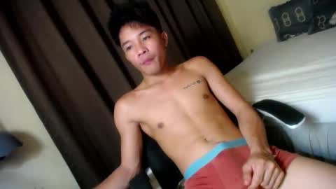 Snapshot of glenndou_daxs chatting on October 7, 11:40 am glenndou_daxs online show from October 7, 11:40 am