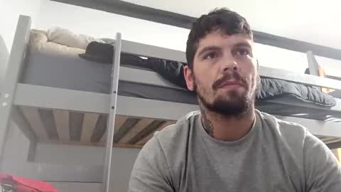 Snapshot of glitch117485 chatting on November 14, 11:57 pm glitch117485 online show from November 14, 11:57 pm