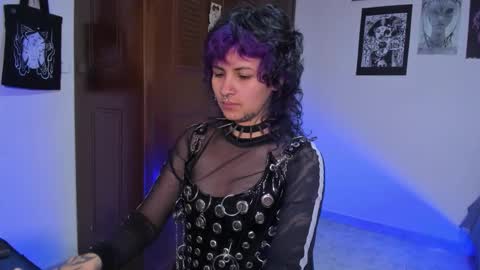 NYX online show from November 25, 3:56 pm