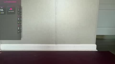 Snapshot of glitterkitty_108 chatting on January 23, 2:07 pm GlitterKitty 108 online show from January 23, 2:07 pm