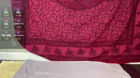 Snapshot of glitterkitty_108 chatting on October 13, 1:11 pm GlitterKitty 108 online show from October 13, 1:11 pm