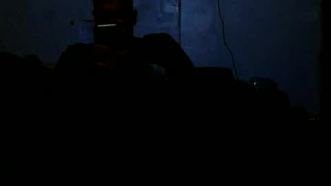 Snapshot of glitterstud chatting on April 16, 9:43 am glitterstud online show from April 16, 9:43 am