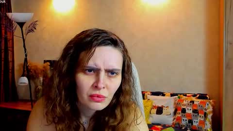 Gloria Wood online show from December 14, 3:39 pm