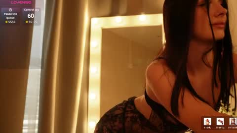 Snapshot of gloriamillss chatting on June 28, 1:39 pm Gloria online show from June 28, 1:39 pm