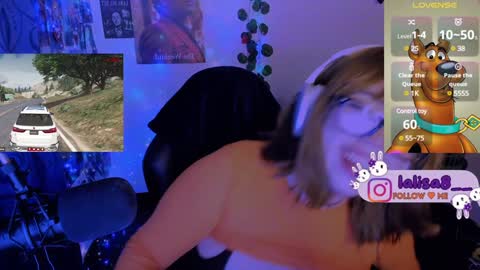 Snapshot of gloriette__ chatting on January 12, 7:43 am LALISA online show from January 12, 7:43 am