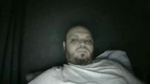 Snapshot of glusgan chatting on January 11, 12:04 am Your boy online show from January 11, 12:04 am