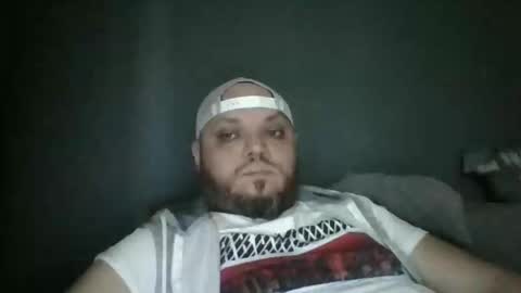 Snapshot of glusgan chatting on February 17, 11:07 am Your boy online show from February 17, 11:07 am