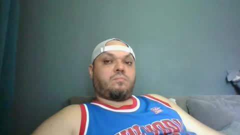 Snapshot of glusgan chatting on June 29, 10:26 am Your boy online show from June 29, 10:26 am
