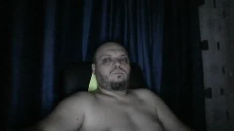 Snapshot of glusgan chatting on July 1, 9:03 pm Your boy online show from July 1, 9:03 pm