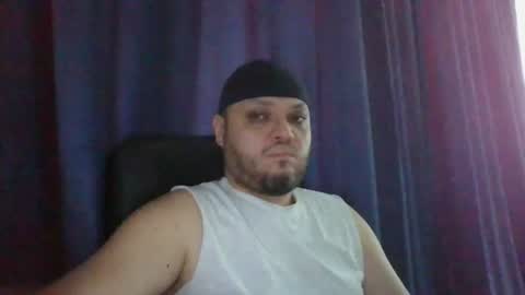 Snapshot of glusgan chatting on July 3, 7:48 am Your boy online show from July 3, 7:48 am