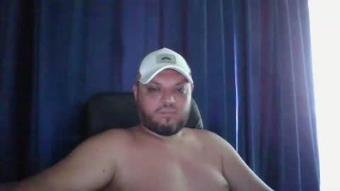 Snapshot of glusgan chatting on July 20, 8:28 am Your boy online show from July 20, 8:28 am