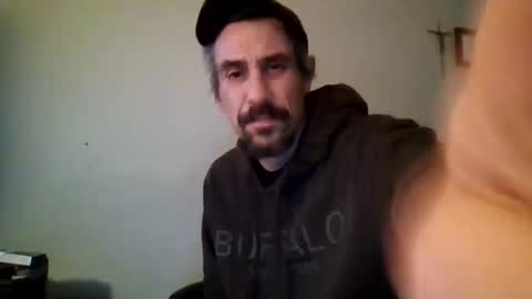 gmang4242 online show from March 27, 2:28 am