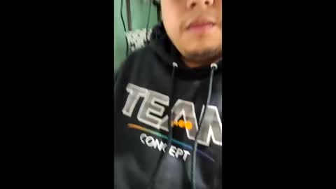 gmartinez09 online show from April 19, 9:08 am