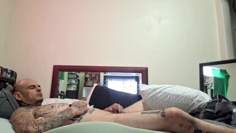 gnasty83 online show from October 1, 4:57 pm