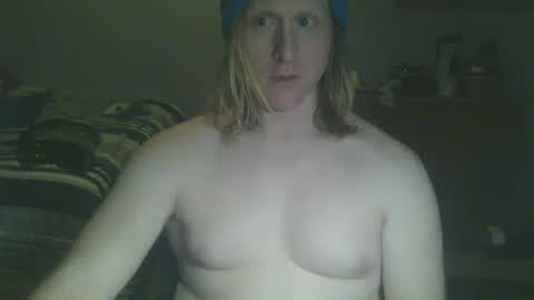 Snapshot of gnger31foru chatting on December 29, 12:09 am Steven Meadow online show from December 29, 12:09 am